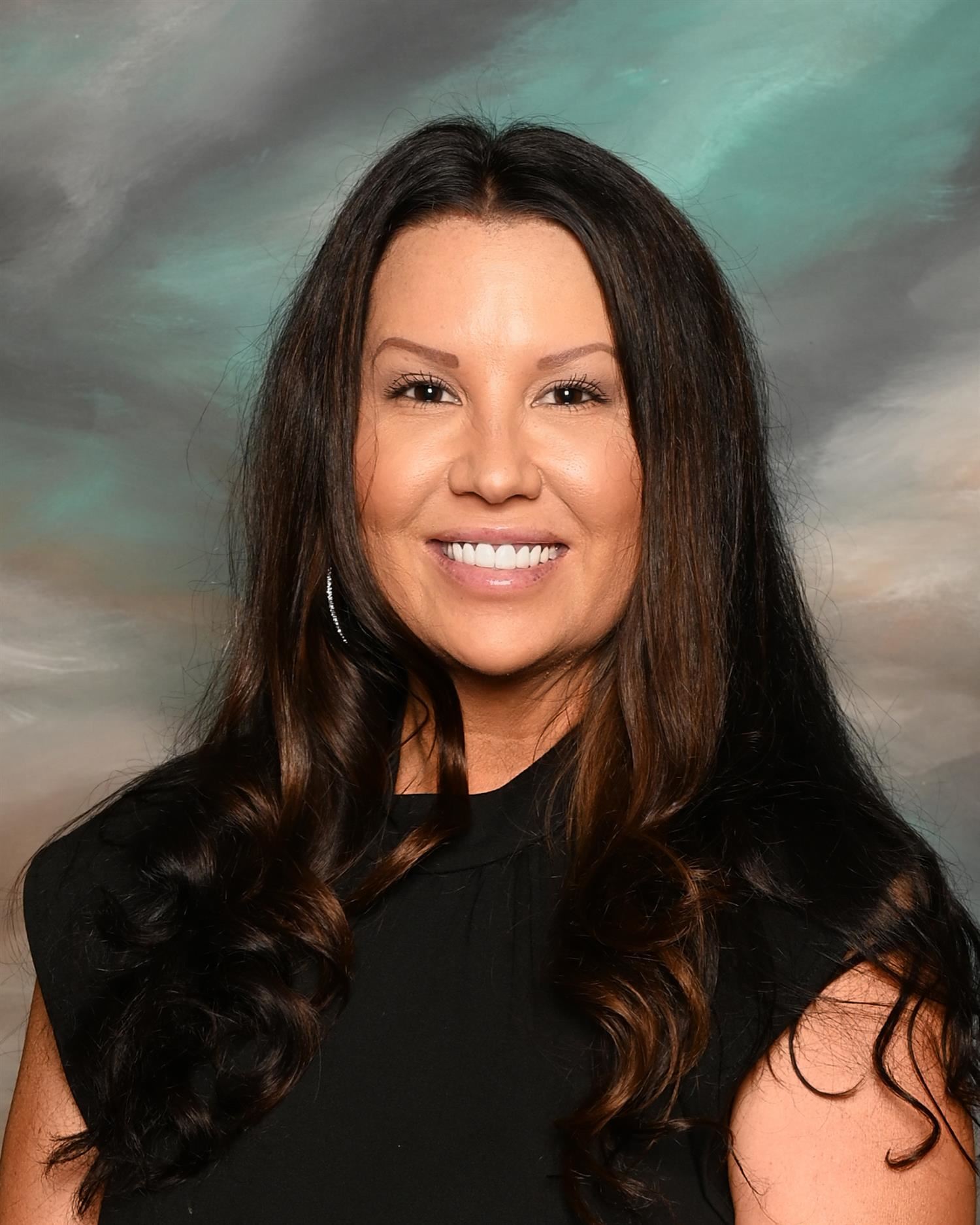 Kim Tovar